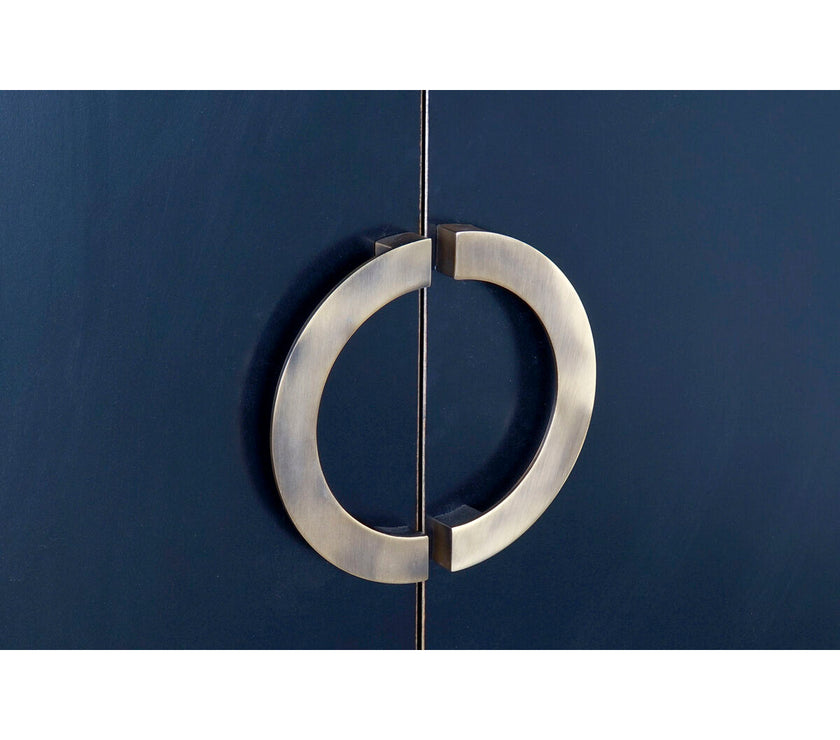 V4H4EB93AE4EAF7972F124131BAA0D93B65R3850687P2