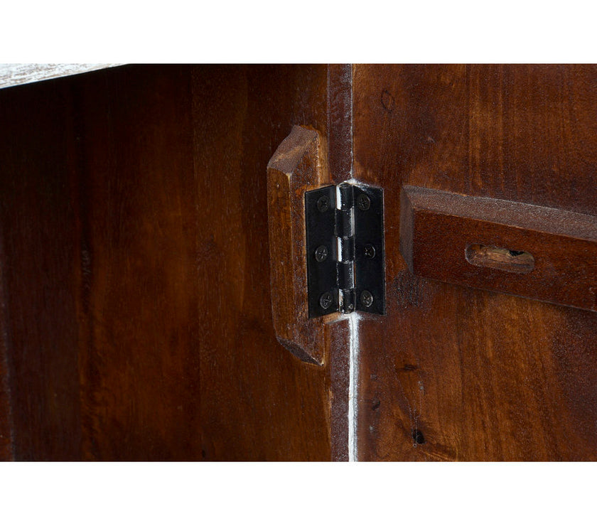 V8HA86D2FE4ABD090553F77BA17F4DC74E3R883112P8