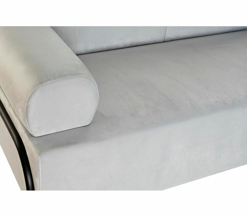 V6H5EA7E973BB5C88C12209A7C137E4C544R4402722P2