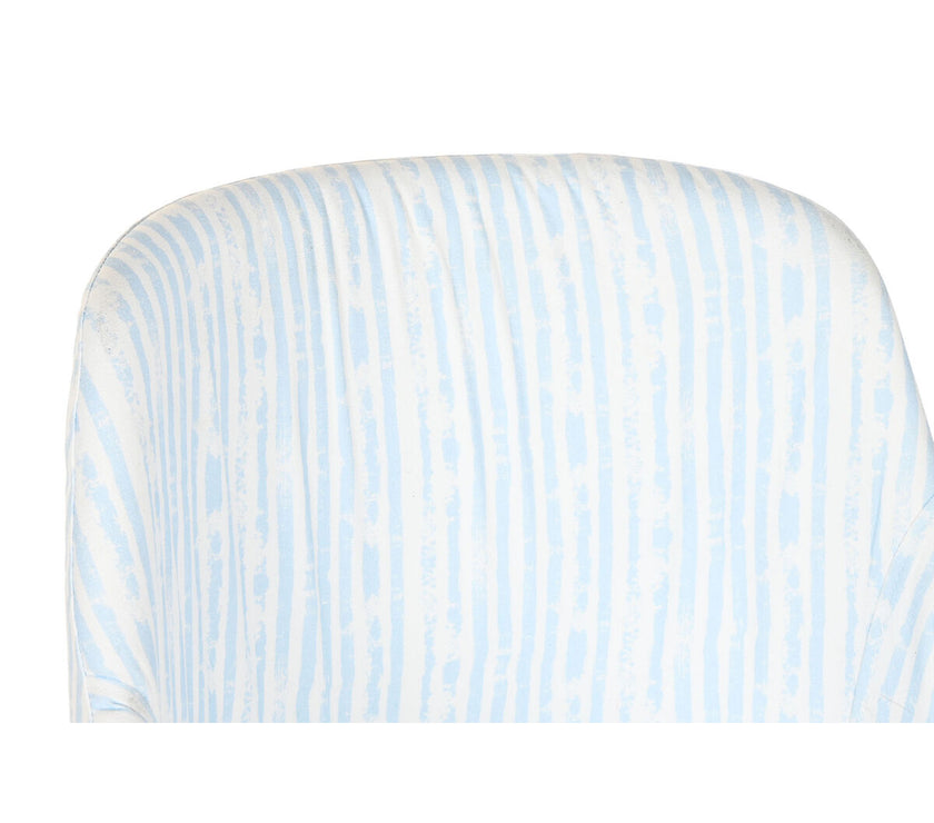 V4HF582D597241581E297DBD43A1D486990R3414699P2