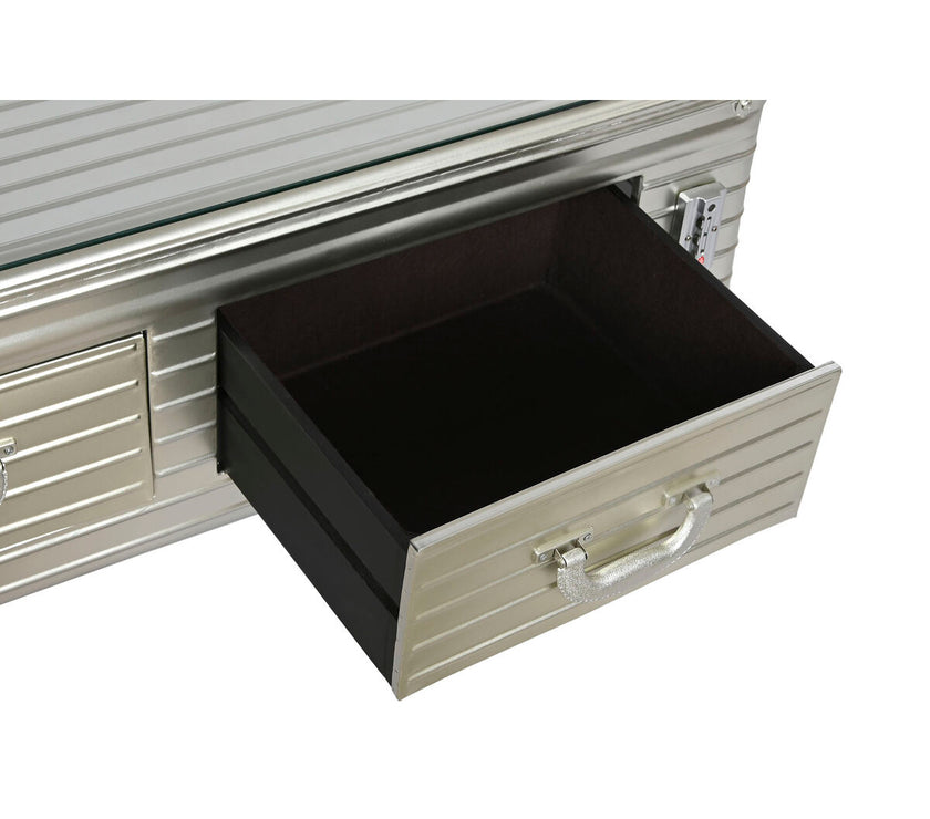 V3H52A2FEE45C07D4843532D57F06F6FFDCR3019020P4