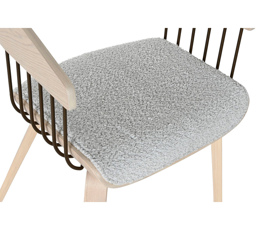 V2HA0AA211B65E113504C0D1558EA1524C3R4937748P4