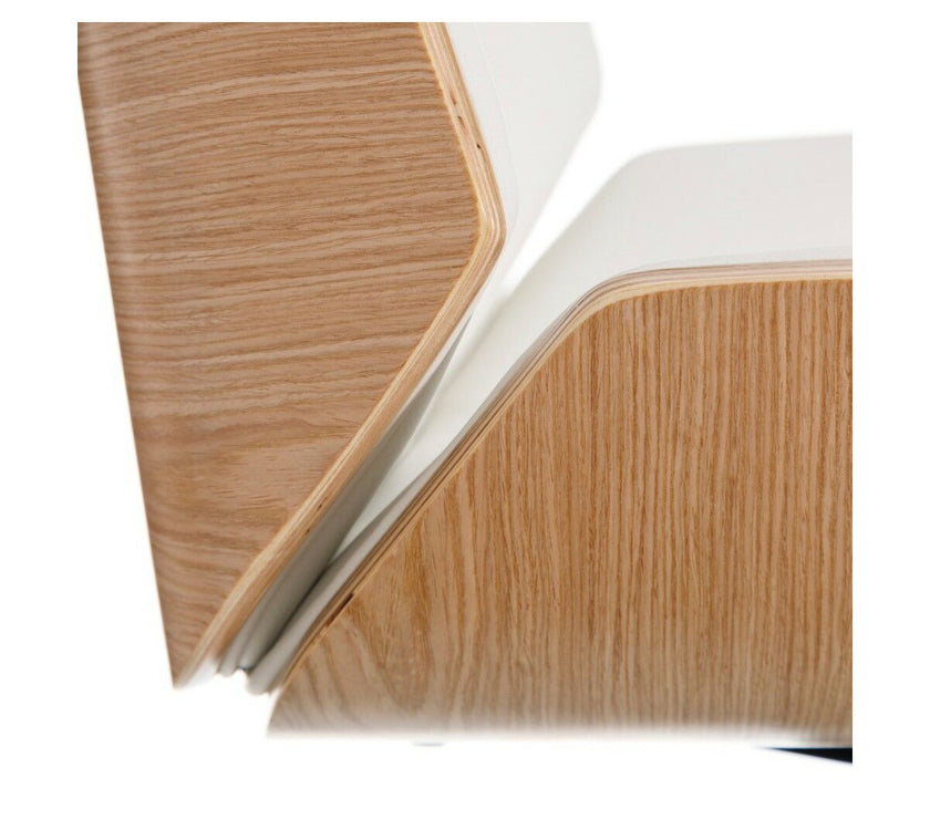 V3HEE76D59731F757688F5BA651E49E2A70R4591424P8