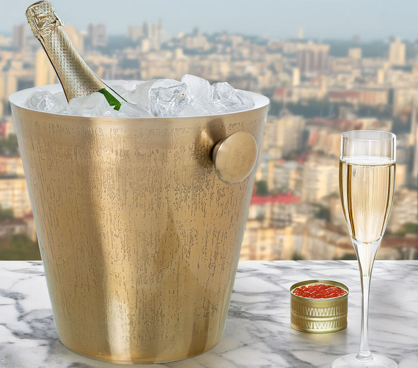 V2H811907C9D2F015B3E26F5C2C0D84771DR4975938P1