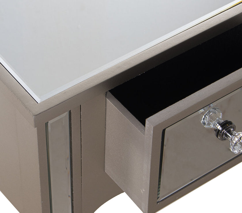 V3HC6F72BC04878D8124528810A71776A5AR5233041P4