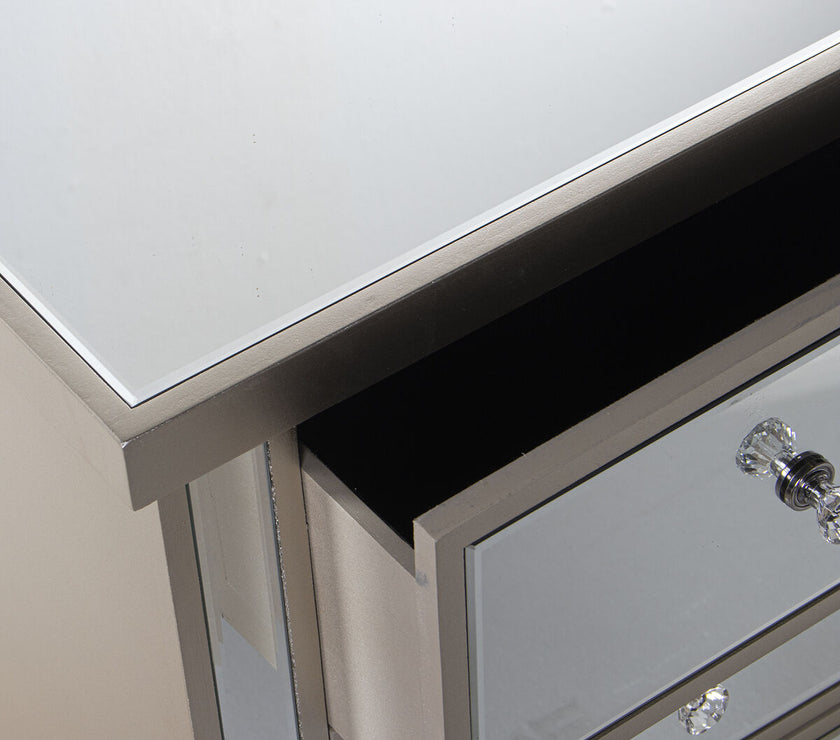 V3H740B069D2D7AE349EB15E3EDCDC2D808R5233857P4