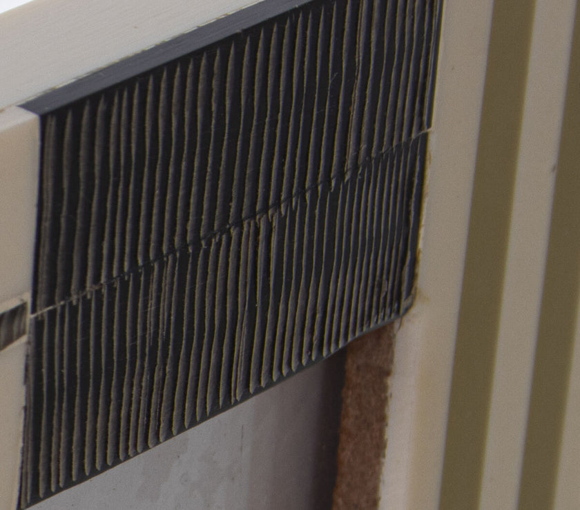 V4HB1D8CE4D8C4DD69307E8E8D5A03BD84AR5234687P4