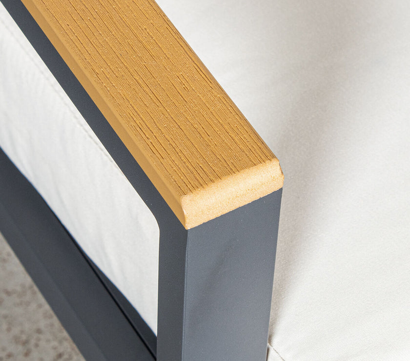 V3HA4C9C65712CE1901229705899AF913B5R5240027P3