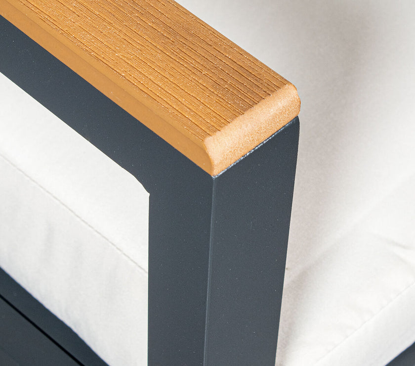 V3H0ECA3079C5BD9900907DCC17D1EDD16DR5239868P4