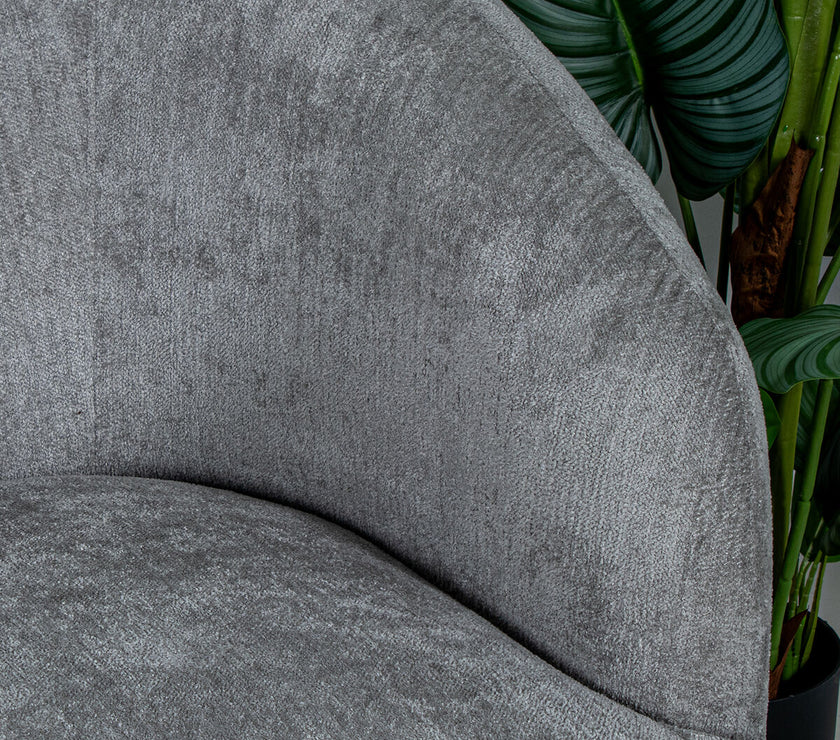 V3HE122BC00188E67809AC4CC2B6807B734R5239816P5