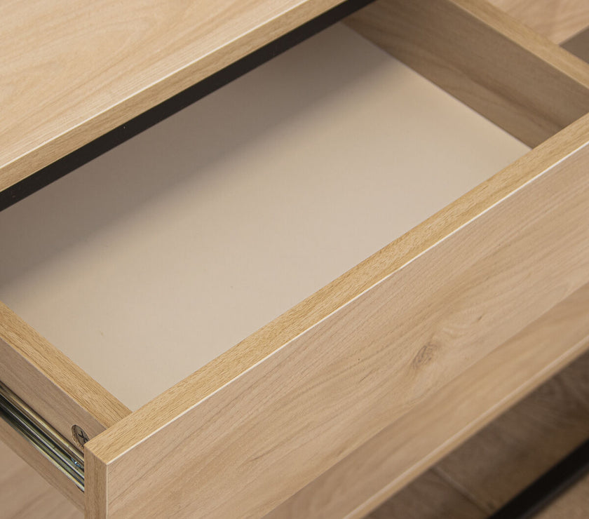 V3HA7BD41789961E210550EE81C857D404AR5233439P6