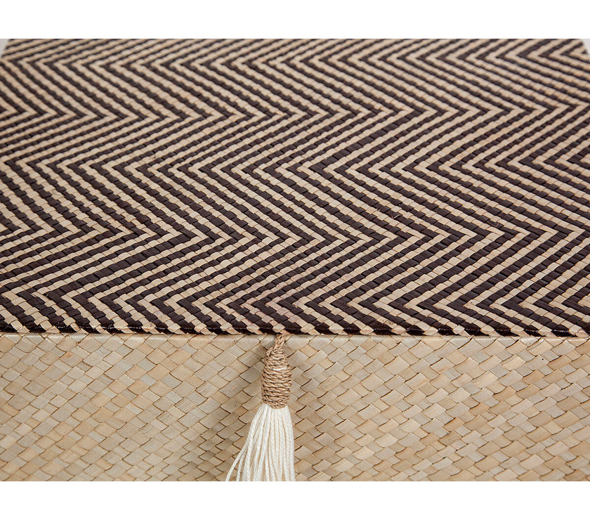 V2HB2F37C355F48DDBBF595BB434C1A84B5R4812586P3