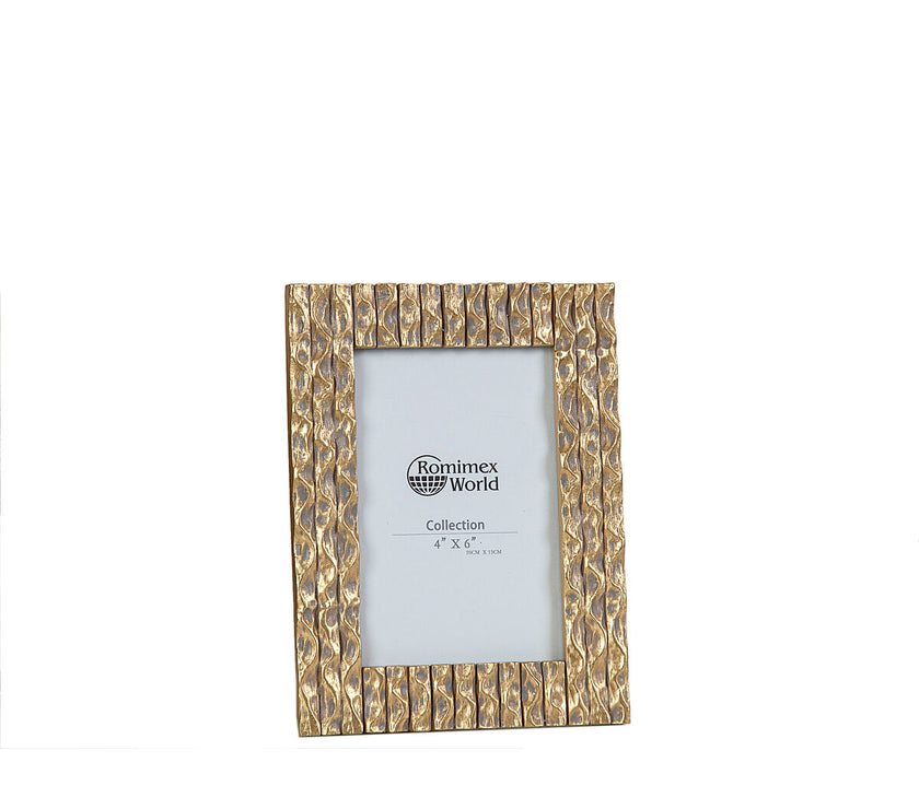 V2HD84B105F0CC4EA89B244E6BC3D32D84CR4787320P1