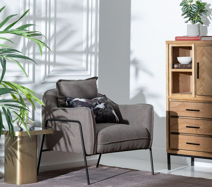 V4H58ECE1A5D14CA7739E973A8ACCC5093ER3879685P2