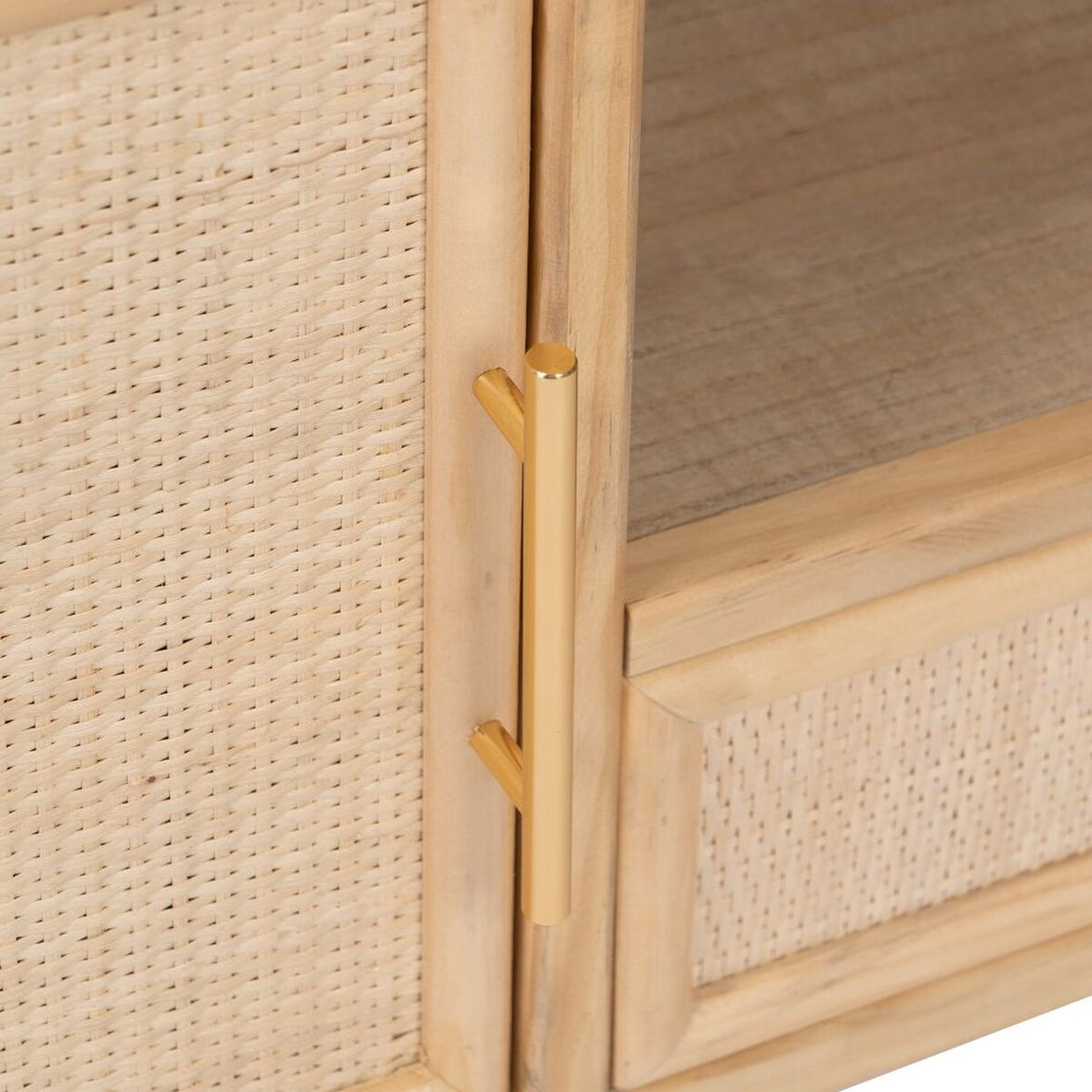 V3H9F7D0326C7A76D659C5B0A8D30D2DA83R2461604P8