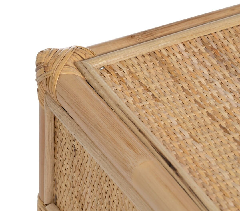 V4H4922F8A5FA13E0671833E7EDFD1784B5R4984248P3