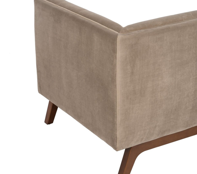 V3HF715B9E196276A8C3B2DEFFF104E566DR2464942P9