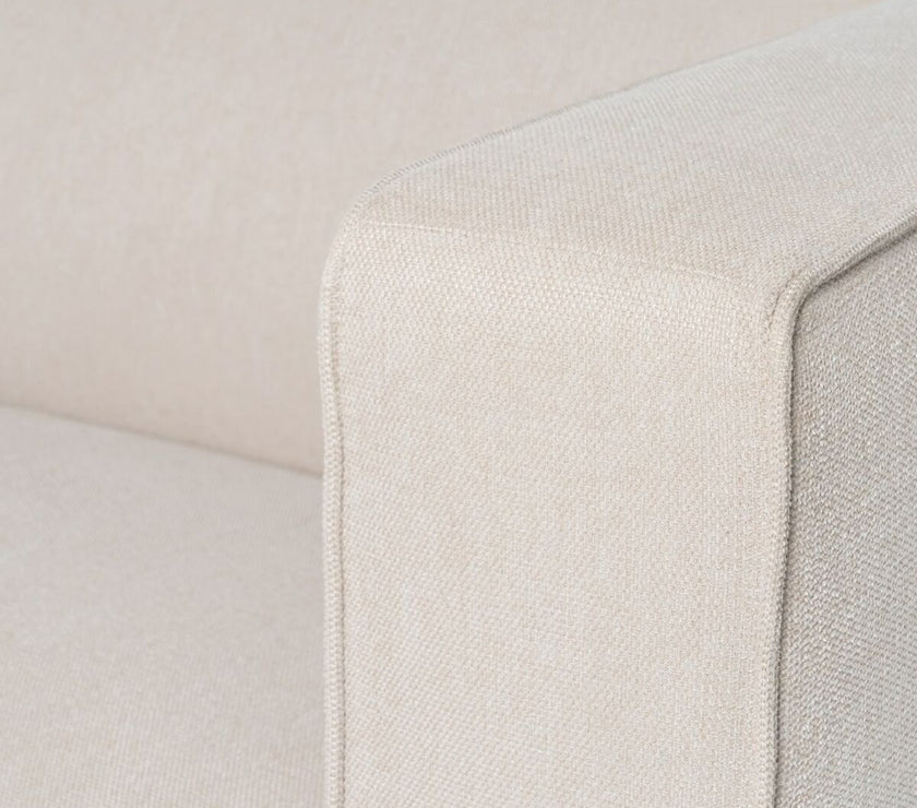 V3HC03566D0E4357A34DEBAB03186FB1BCCR3704788P2