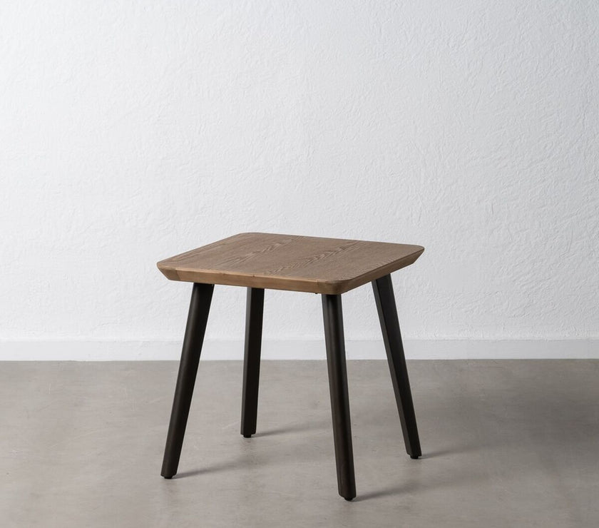 V3H28E020AF6A81ACC867F558B5EDF838A0R3711398P7