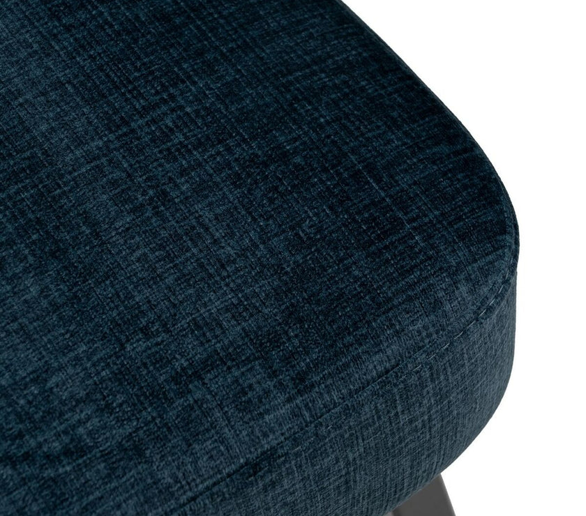 V4H93F9ACD810790E6382201157D92ABD5ER3704853P9