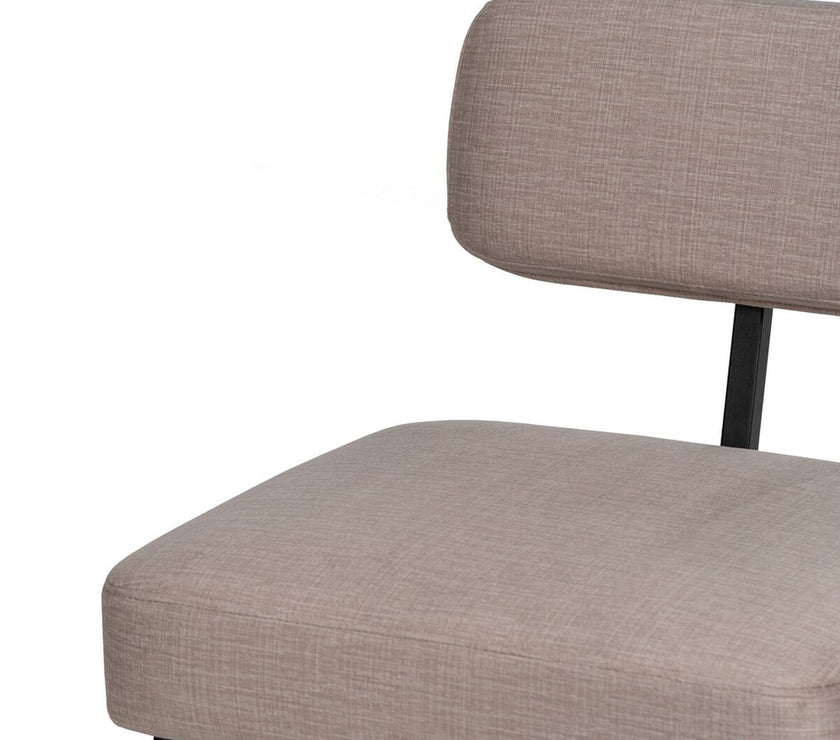 V4H04E037EA84C68FAF9C2D4D42C0B25584R3704888P6