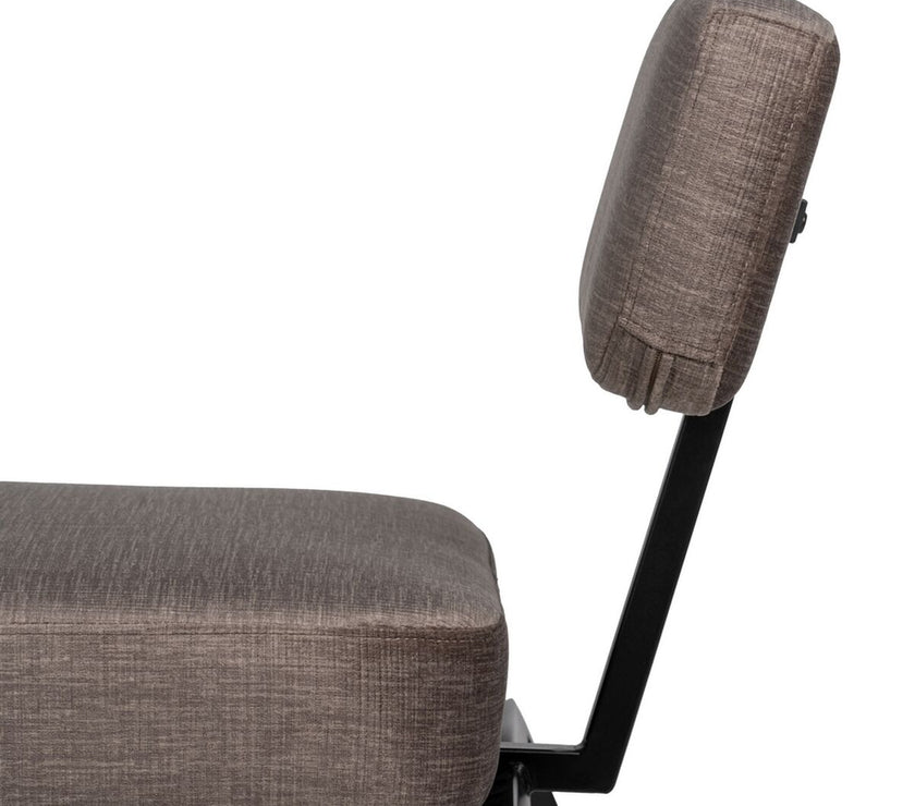 V4H38AC2A7C62BD64C6C7134AAA7127721AR3704820P8