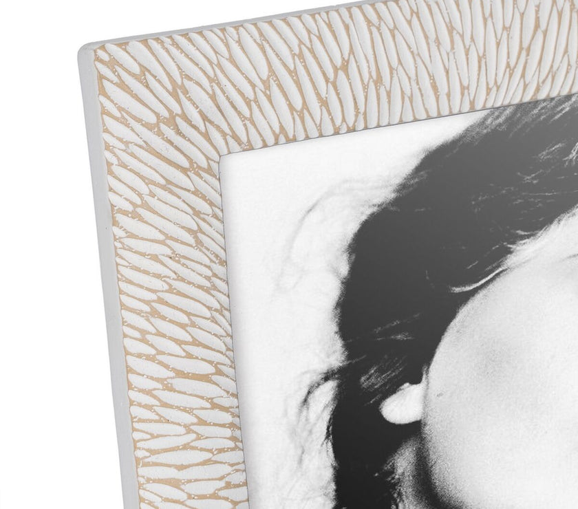 V3HE872A0A40F82639A4DF56E733F17A8E0R3674949P2