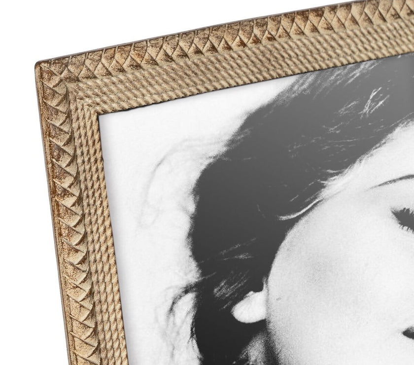 V3H53049F614AA3C3B250BFB0BFEB8FE22CR3675028P2