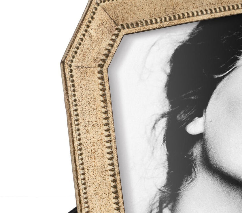 V3H2283B9C06FD7D3C495B2B28D8E19FB0DR3675063P2