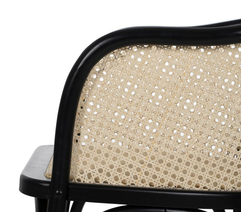 V2HCBE644F959490738D5ABF62E7F56A8DDR5018600P7