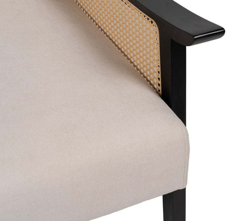 V2HF2D1C956FC7FE77874C96CF60ED206E9R4585128P9