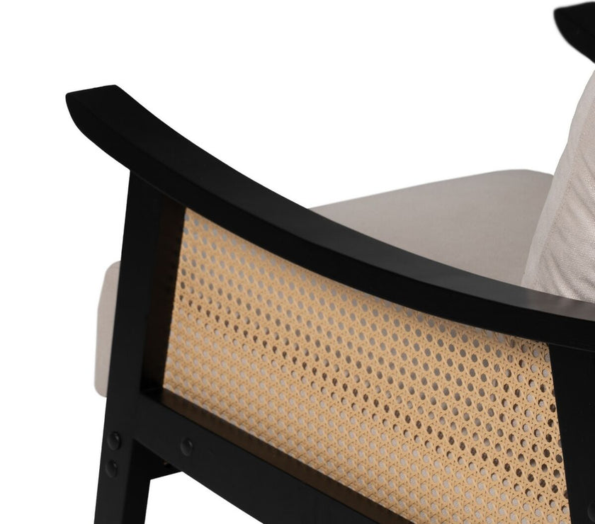 V2HF2B592DE669D5A6269509E5A85983A99R4585130P10