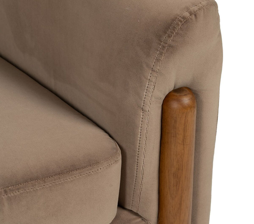 V2HB2EA5DCAF7866BC212BEB3177EF40A1CR4585811P8