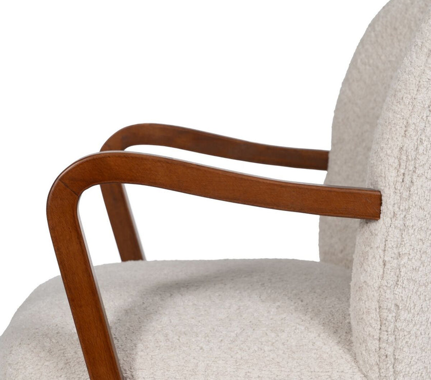 V2HDFBCFDAFC65B08EB1AA7AA33773707DAR4585887P8