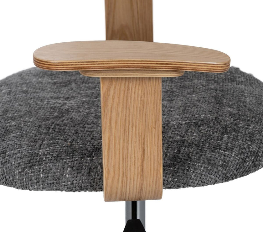 V2H99E0D4A9ED8F6747EE9F5D634AC3021AR5130757P7