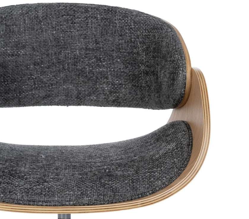 V2H71548707955D742B01447FEB0EE9857CR5130794P5